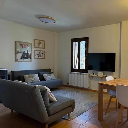 Casa Miradell