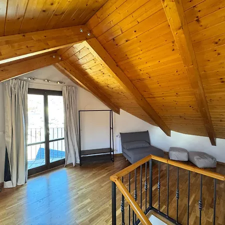 Casa Miradell * Hoz de Jaca