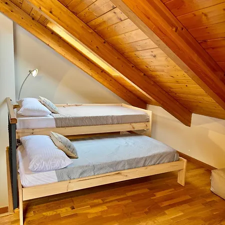 Casa Miradell Nyaraló *