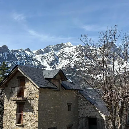 Casa Miradell Vakantiehuis