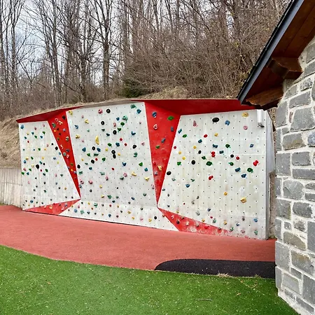 Casa Miradell Hoz de Jaca