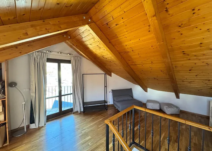 Casa Miradell * Hoz de Jaca