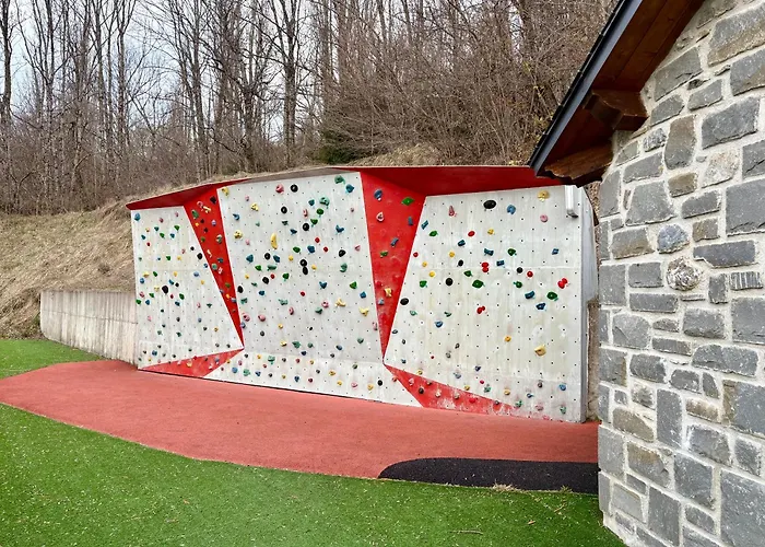 Casa Miradell Hoz de Jaca